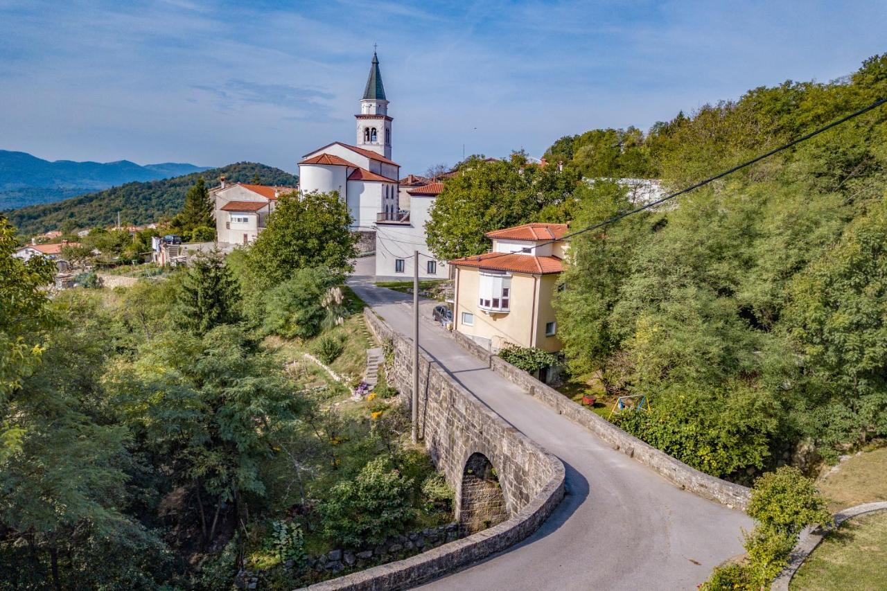 Panorama Glamping Vipavska Dolina Dobravlje Exterior foto