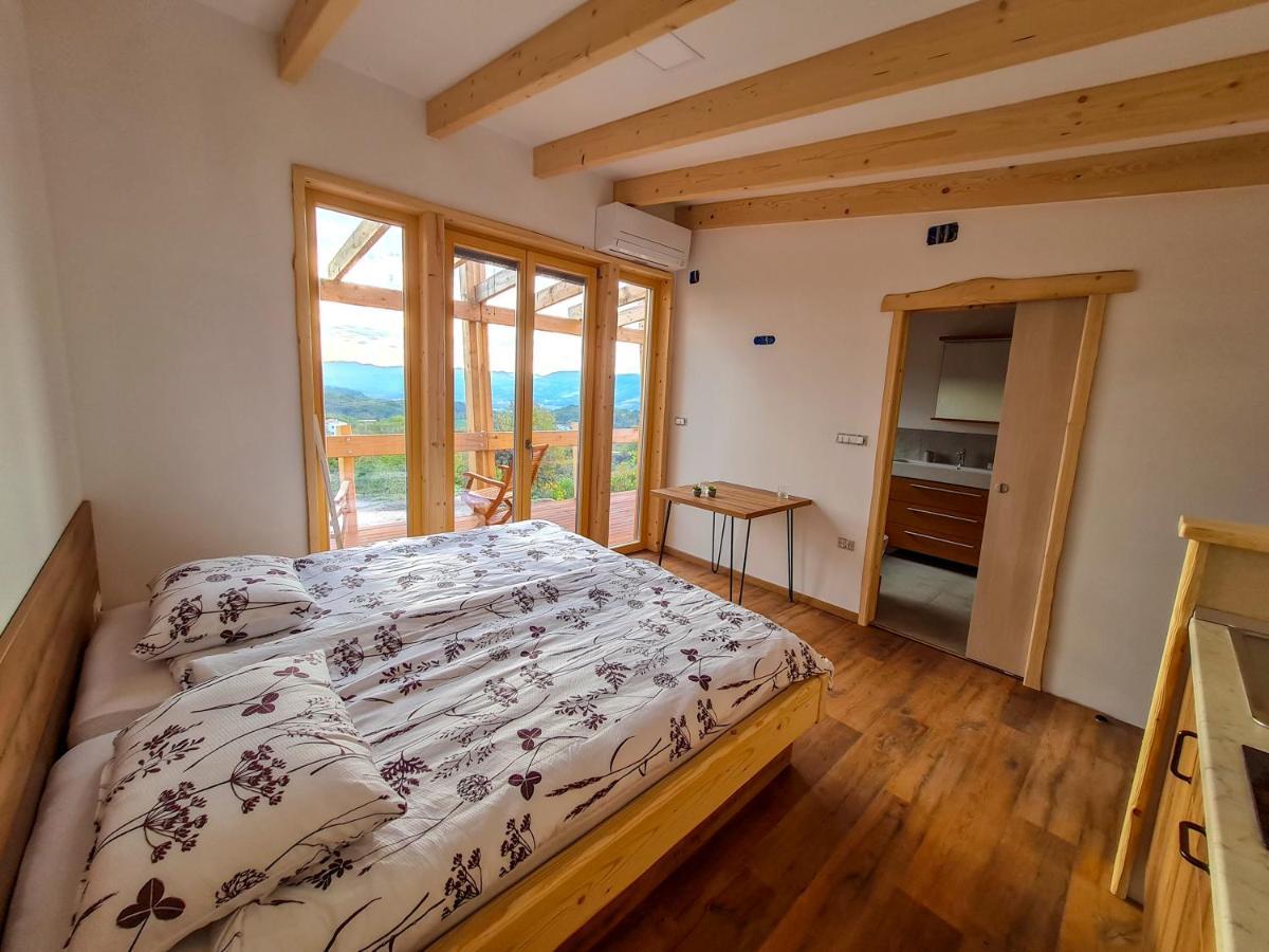 Panorama Glamping Vipavska Dolina Dobravlje Exterior foto